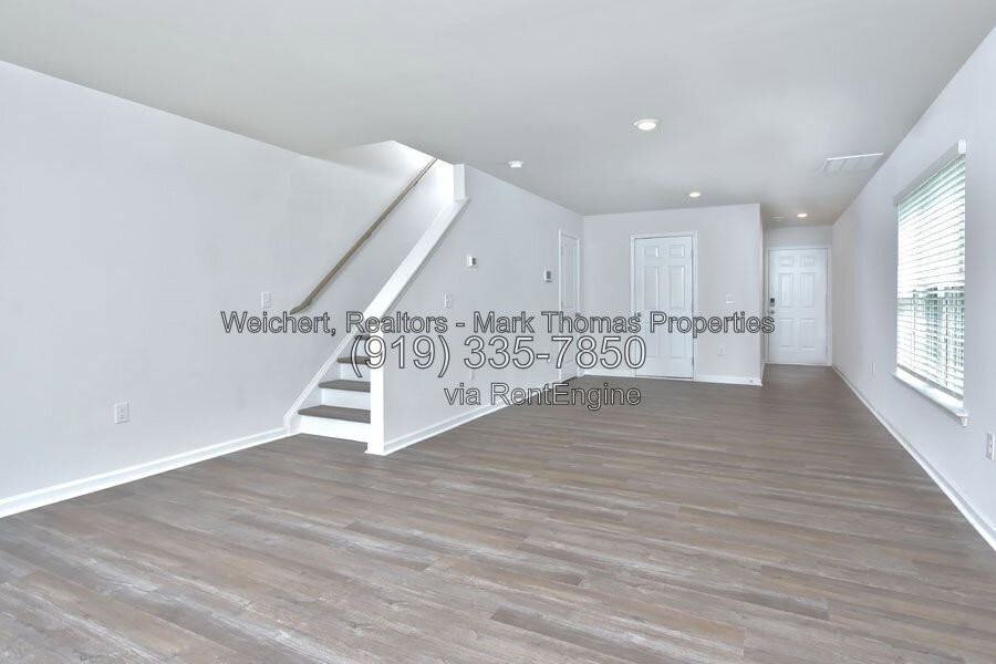 5030 Jayden Dr - Photo 5 of 30