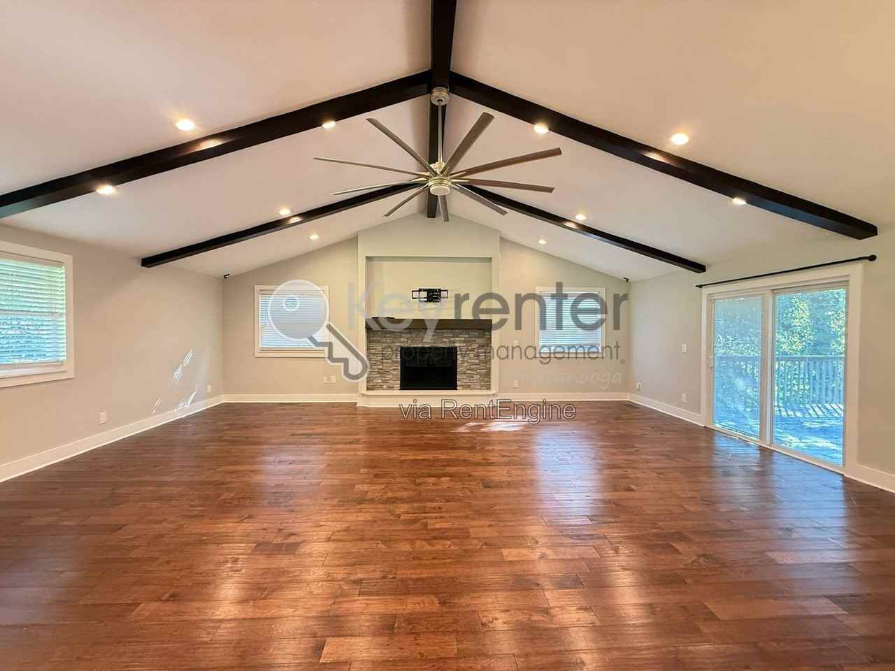 4520 Locksley Ln - Photo 5 of 23