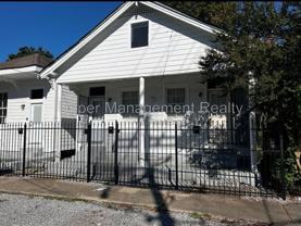 7710 Oak St - Photo 1 of 1