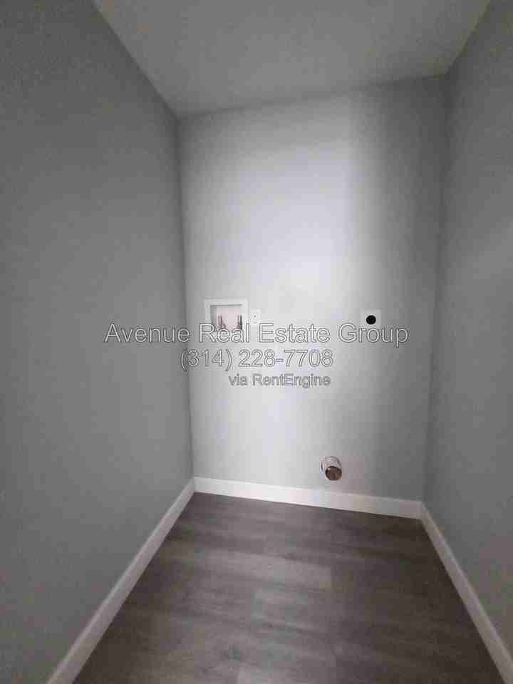 3324 Louisiana Ave - Photo 6 of 18