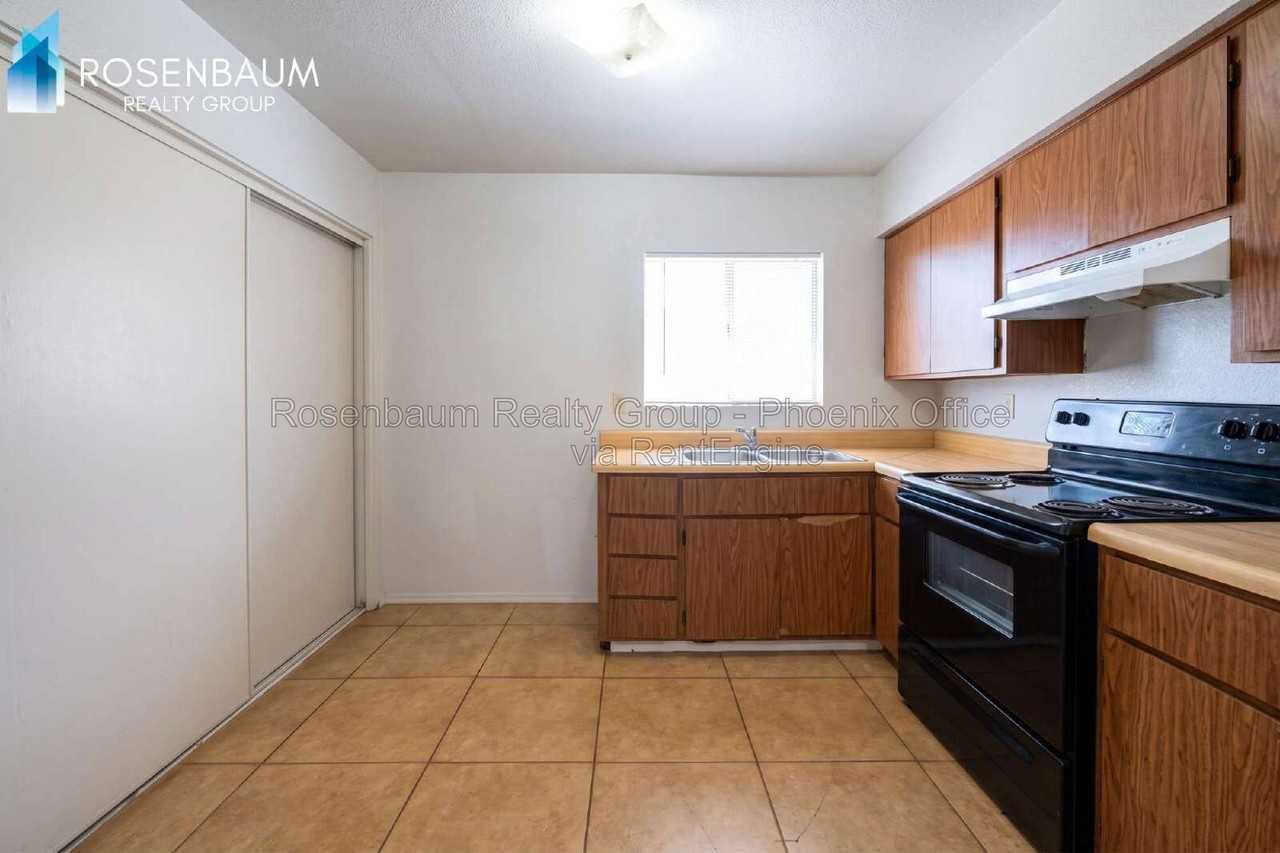 6440 E Alder Ave #203 - Photo 4 of 13