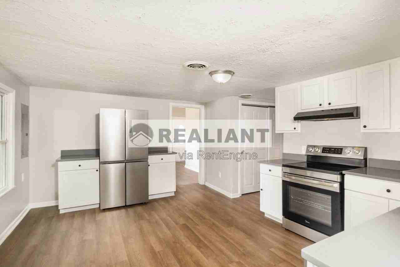 26 Needmore St - Photo 6 of 15