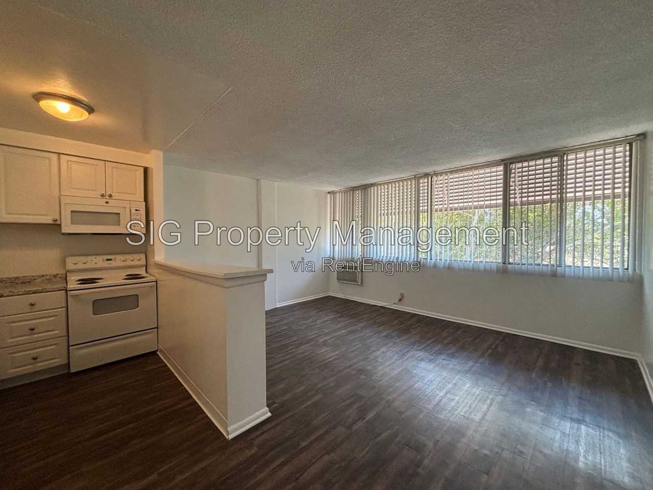 650 N Oakland Ave #316 - Photo 2 of 50