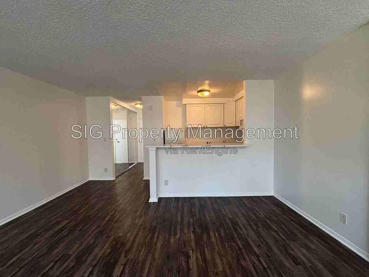 650 N Oakland Ave #316 - Photo 6 of 50