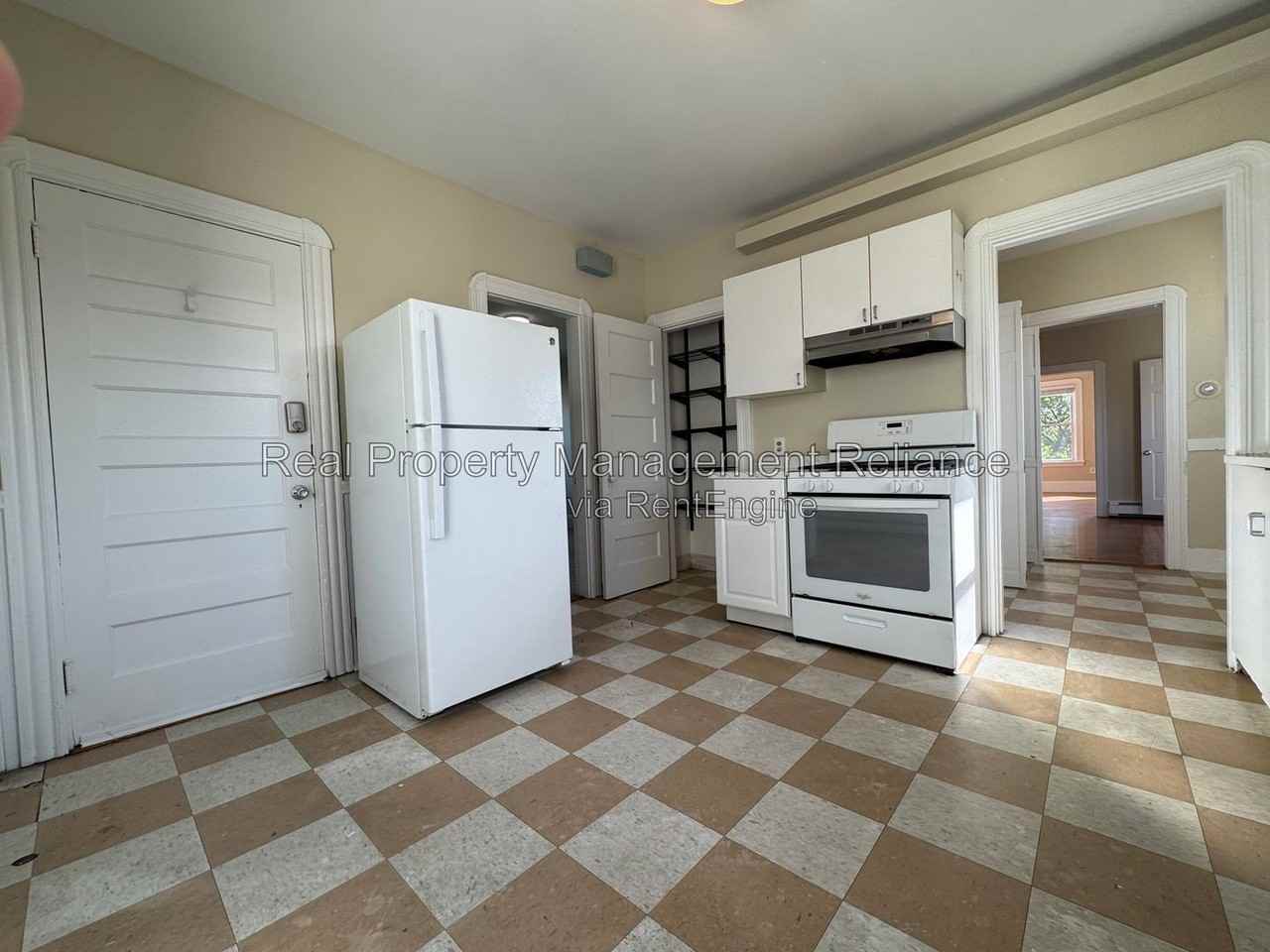 74 Burrill Ave #3 - Photo 5 of 20