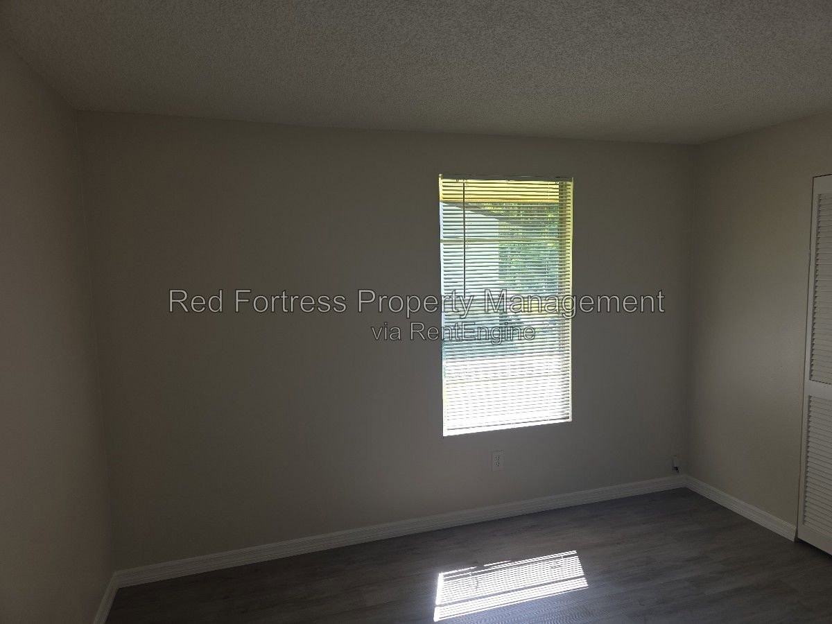 4418 Ruthann Ct - Photo 7 of 9