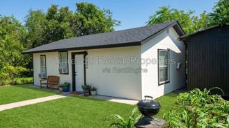 6231 Apple Valley Dr #B - Photo 1 of 1
