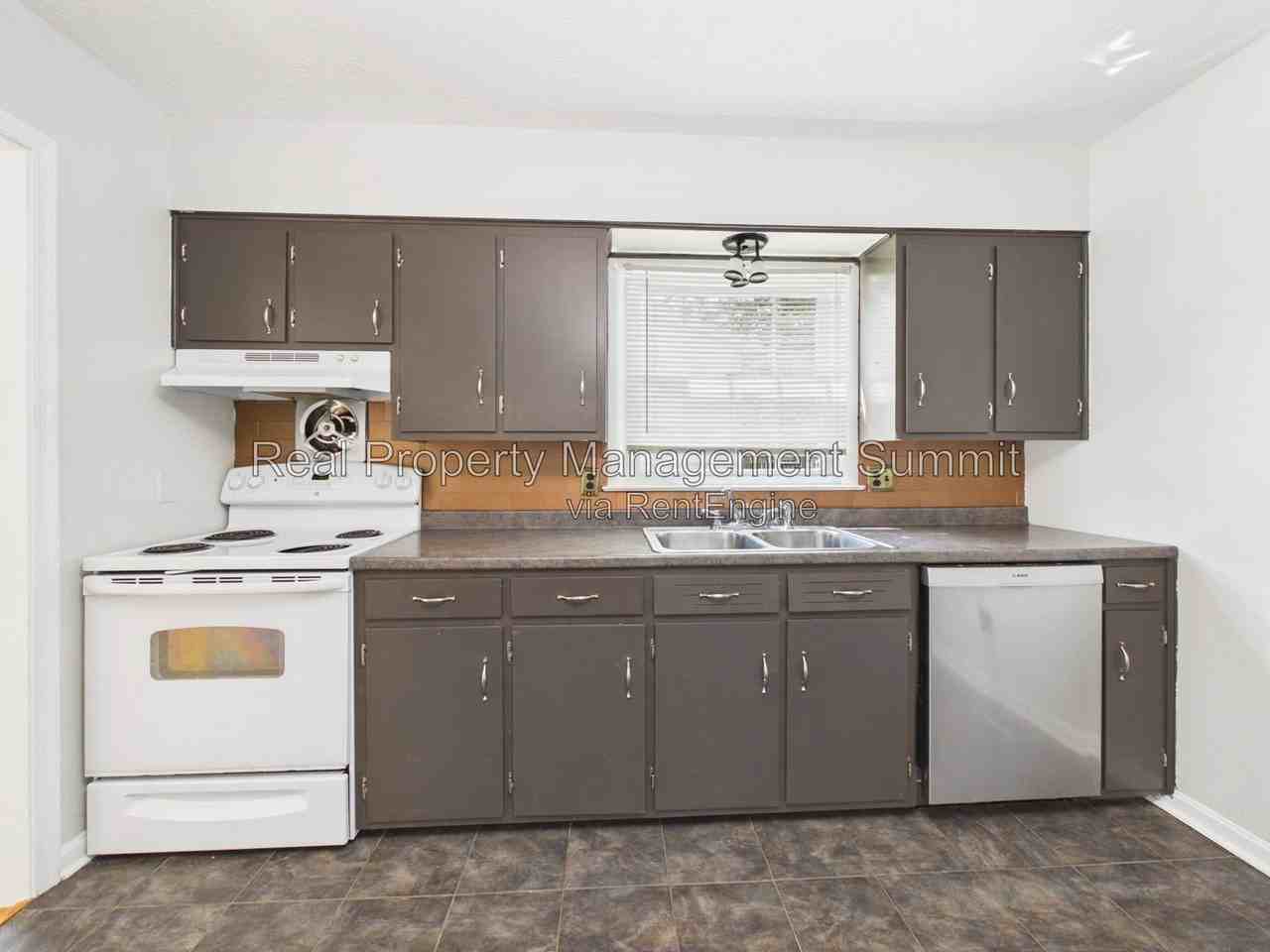 101 Westgate Rd - Photo 7 of 20