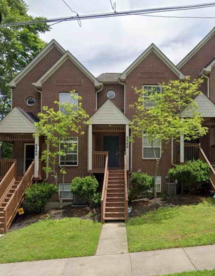 2550 Cleinview Ave - Photo 2 of 39