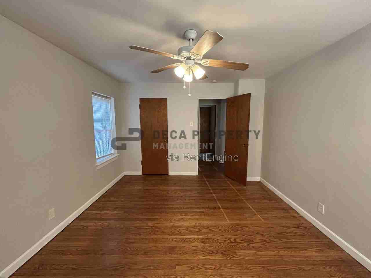 6201 Robert Ave #2S - Photo 3 of 11