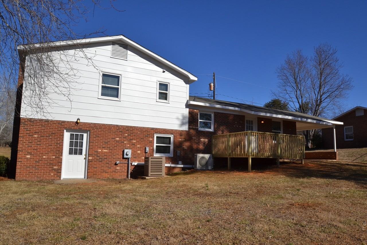 5882 Millstone Ln - Photo 2 of 11