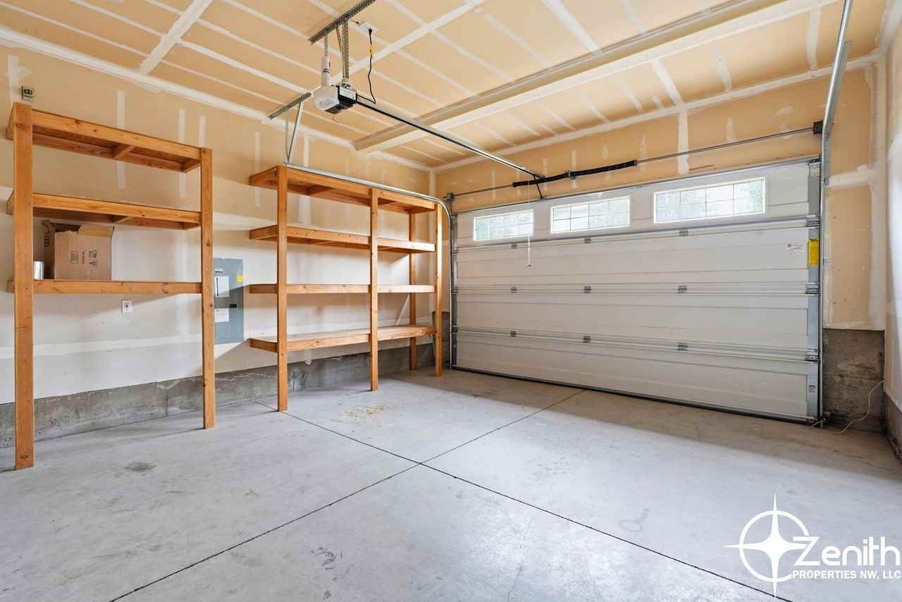 186 N 44th Pl - Photo 6 of 41
