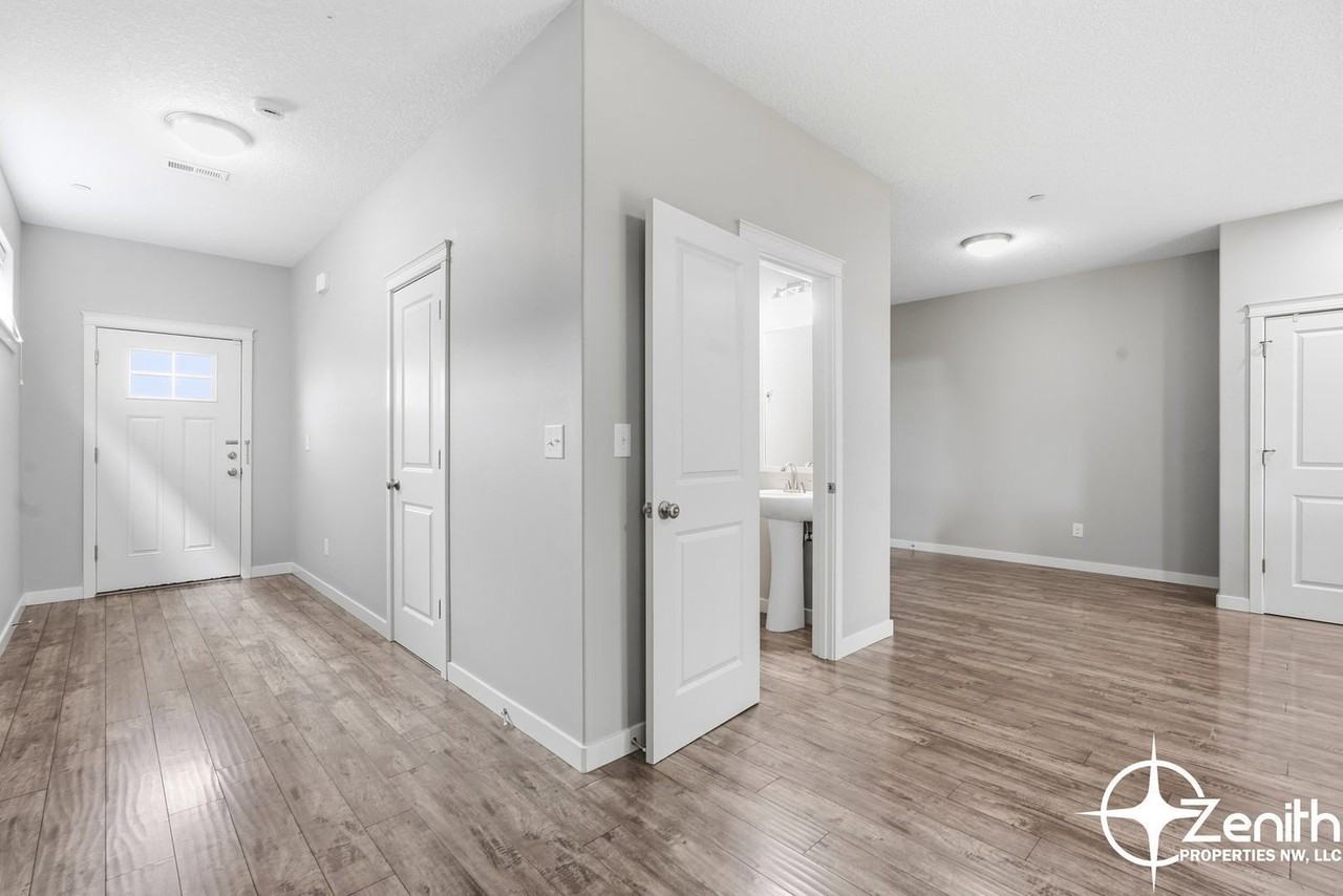 186 N 44th Pl - Photo 7 of 41