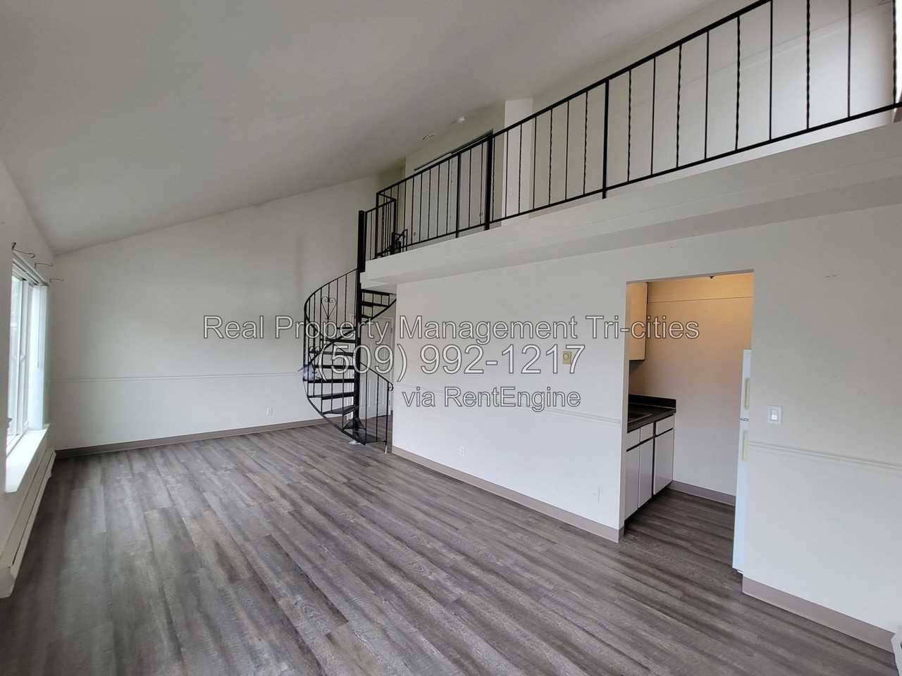 3513 W 4th Ave #A - Photo 3 of 8