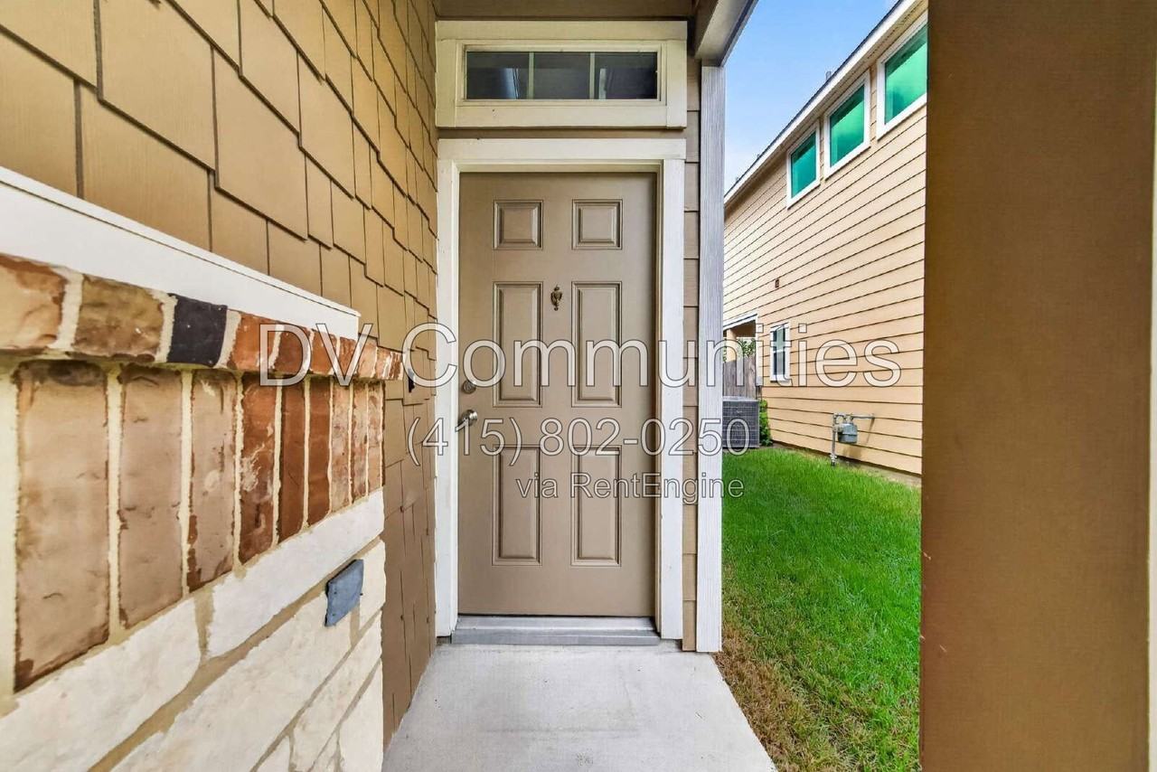 2614 Wilson Creek Ln - Photo 4 of 50