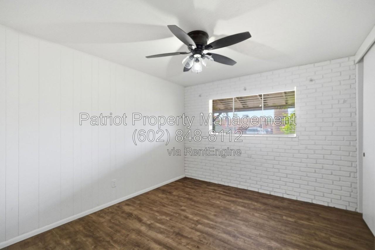 4232 W Keim Dr - Photo 6 of 32