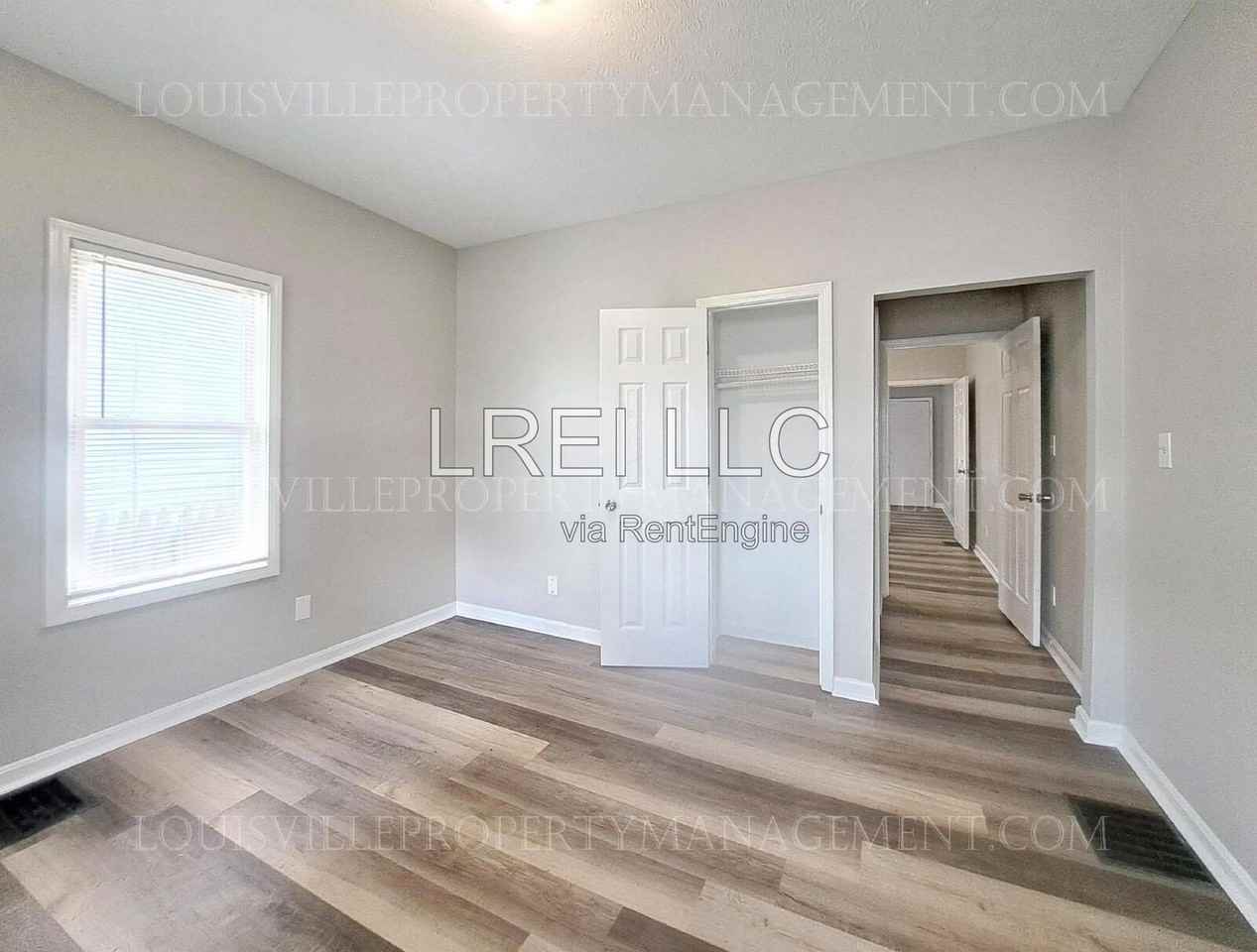 2215 7th Street Rd - Photo 2 of 10