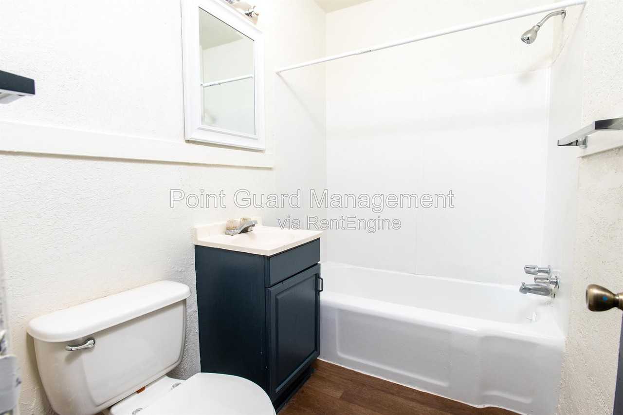 761 S Beverly Dr #761B - Photo 6 of 19
