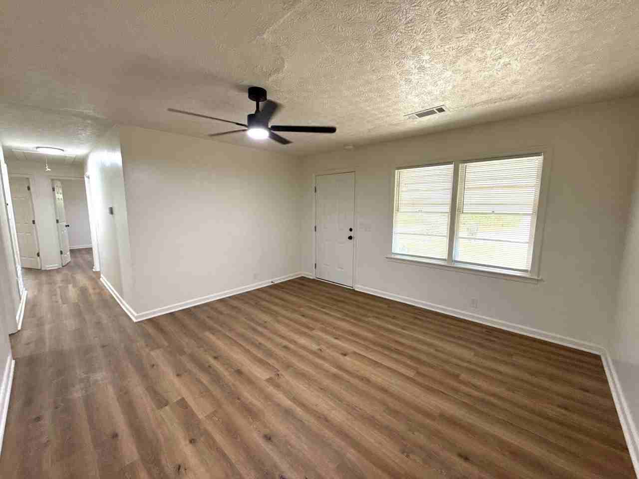2309 Ginny Ave - Photo 3 of 13