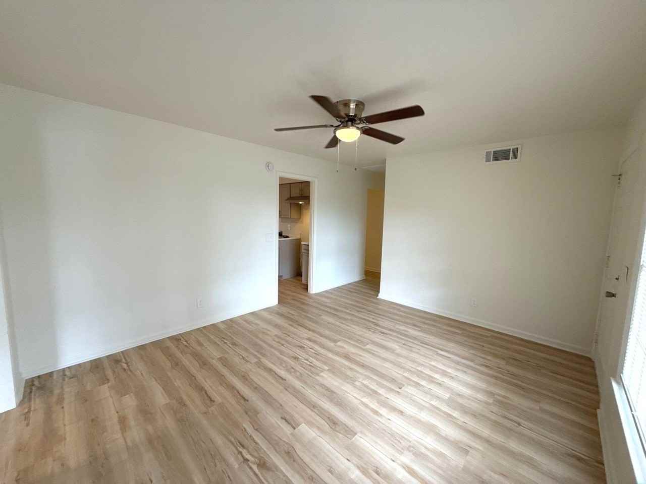 5805 Blueridge Dr - Photo 3 of 14