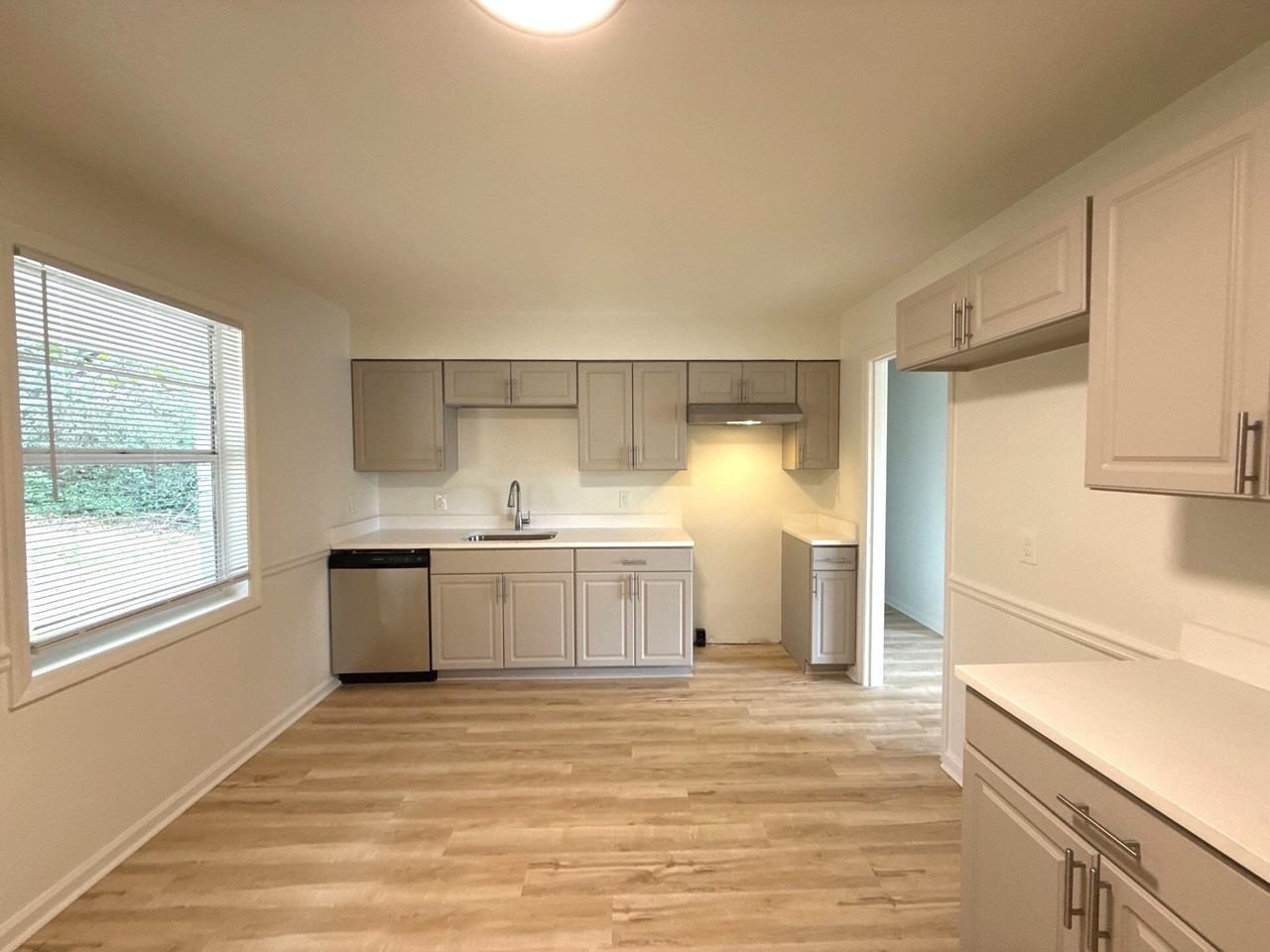 5805 Blueridge Dr - Photo 5 of 14