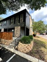 2718 Old Field Dr - Photo 1 of 1