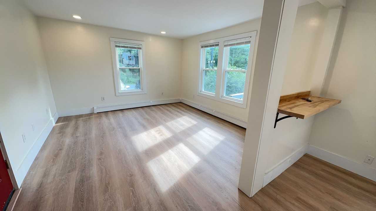 8 Union St. - Photo 6 of 31