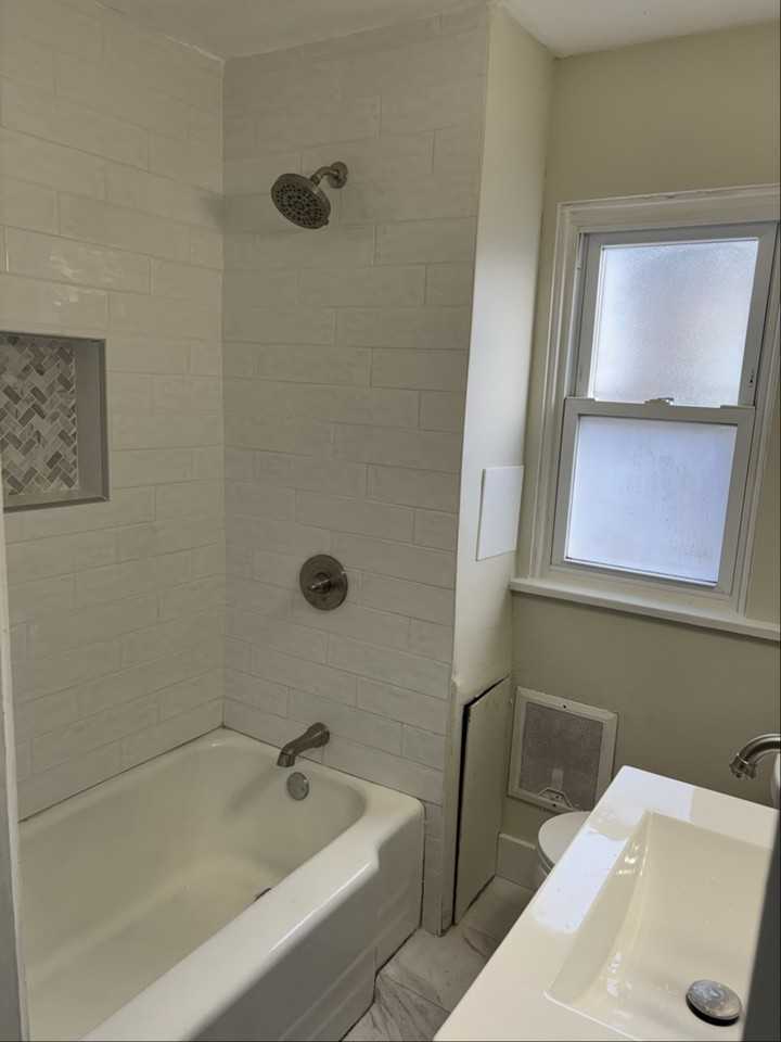 1100 13th St #2UPPERFLS - Photo 3 of 12