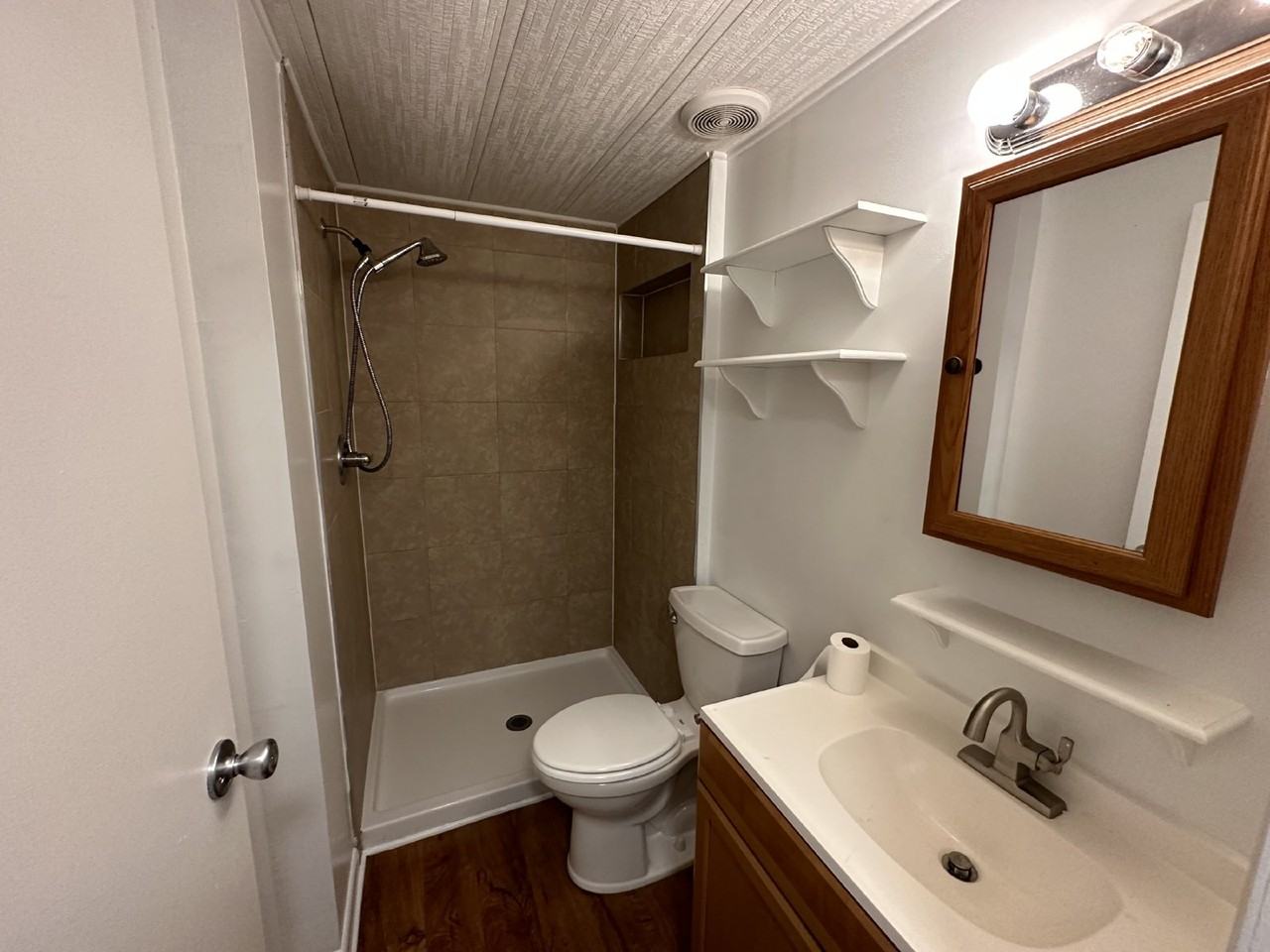 5444 Jericho Ave - Photo 7 of 10