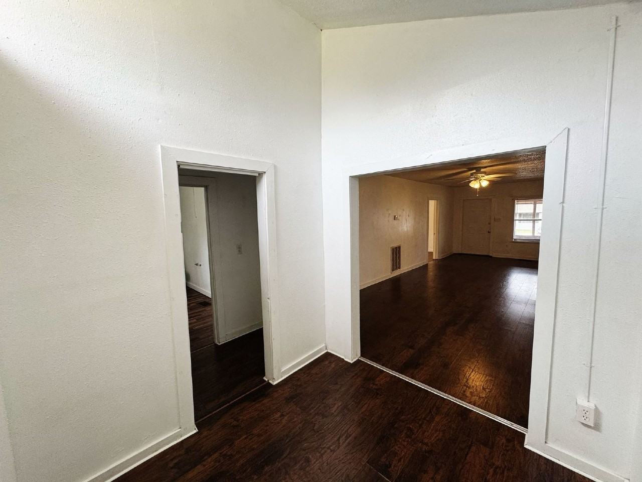 5608 Old Highway 37 - Photo 5 of 12