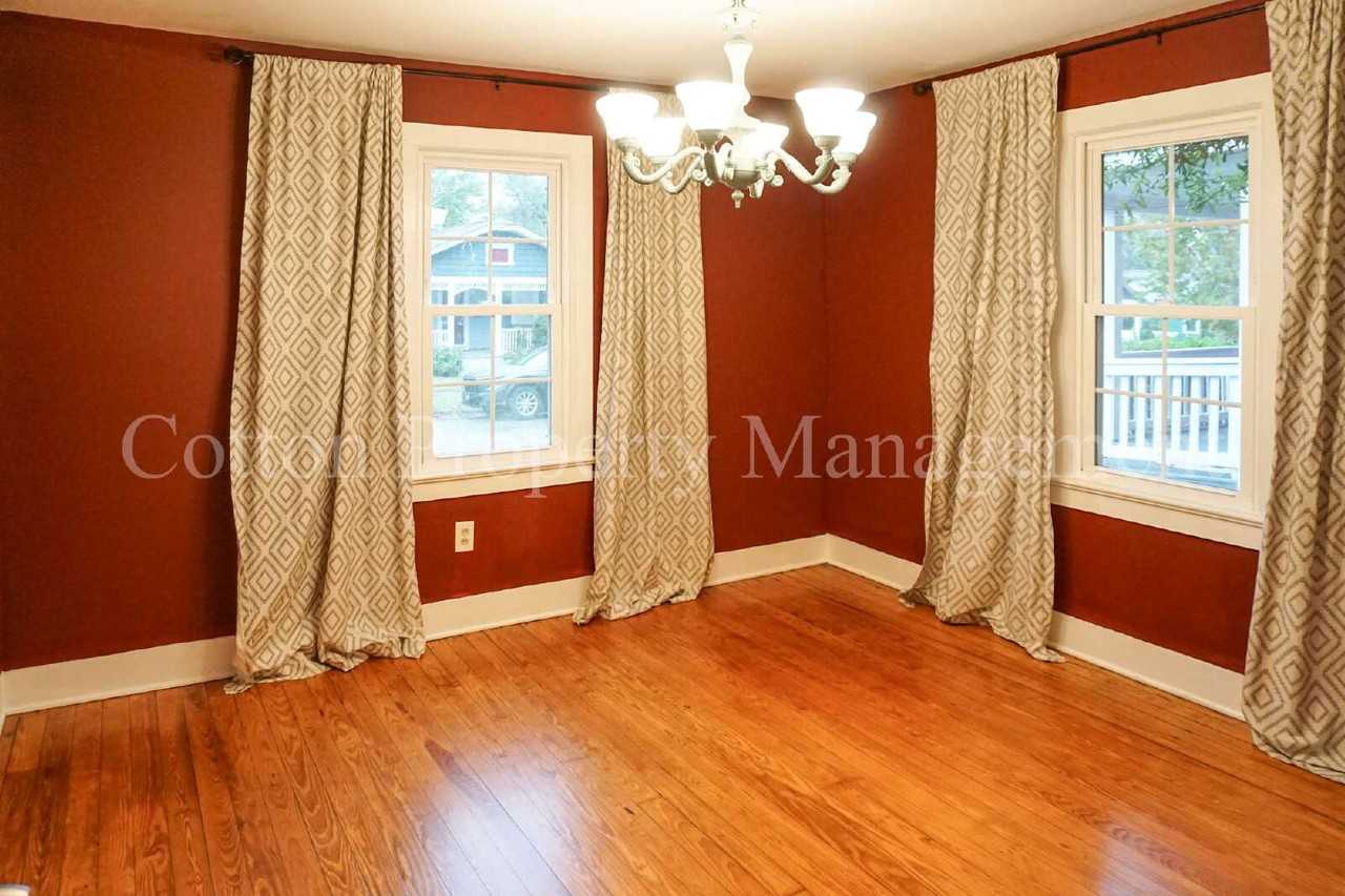 2108 Barnett Ave - Photo 5 of 21