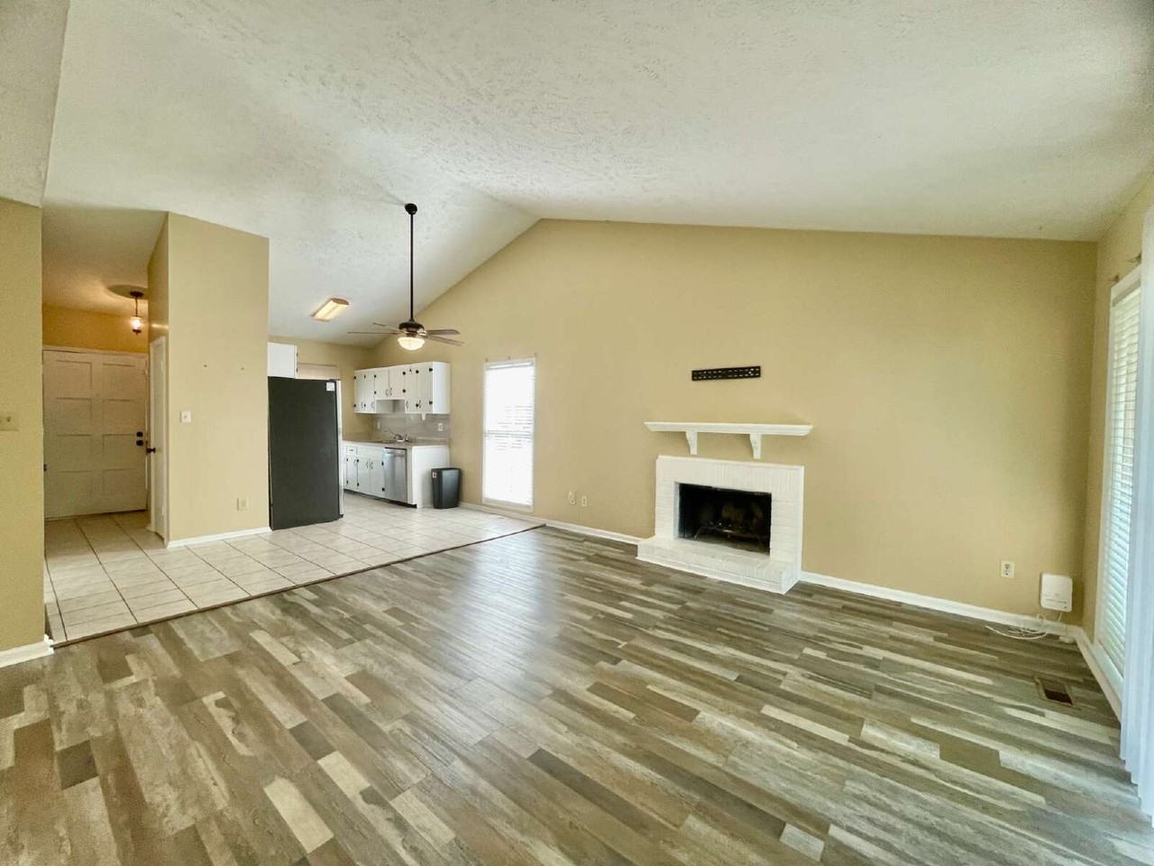 4609 Fen Ct - Photo 6 of 18