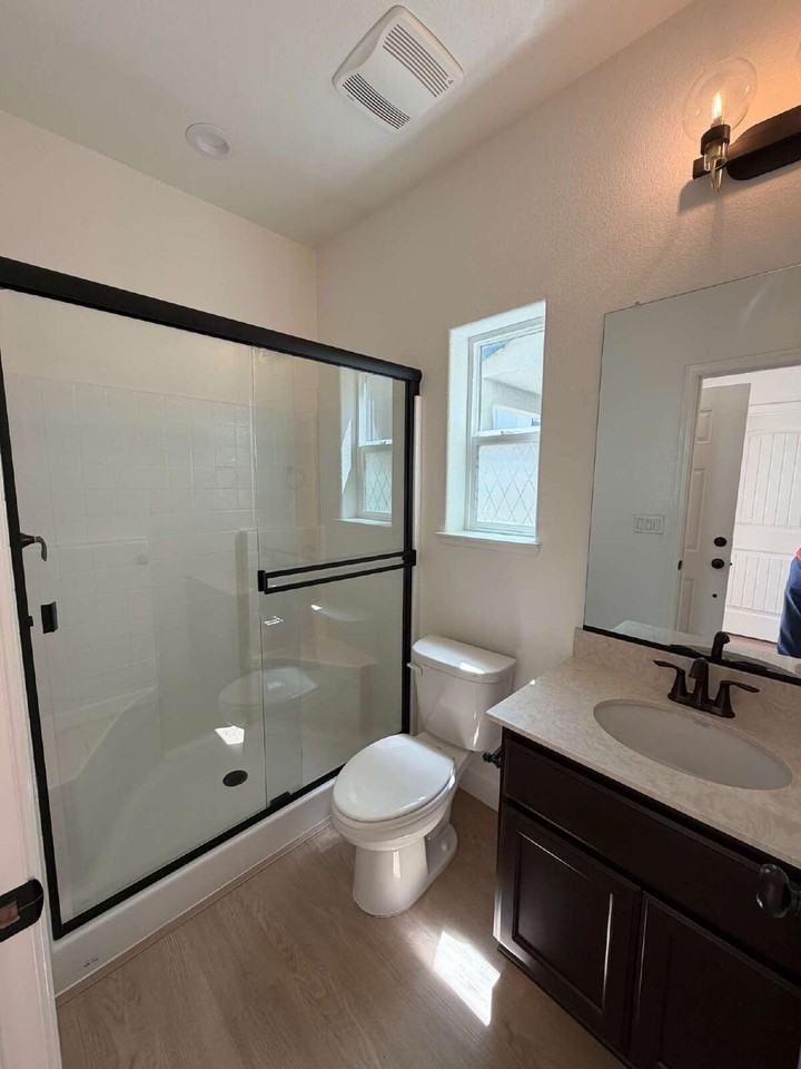 5062 Palisade Ave - Photo 6 of 28
