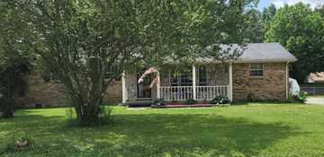 featured image of 512 Appleton Dr