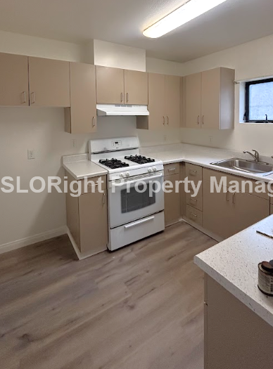 328 N K St Apt C - Photo 5 of 20