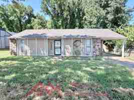 featured image of 3899 Kerwin Dr