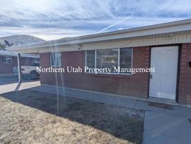 526 E Mac Ln - Photo 1 of 1