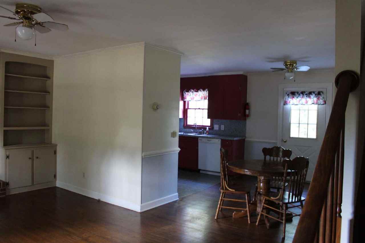 1725 Cuscowilla Ln - Photo 5 of 17
