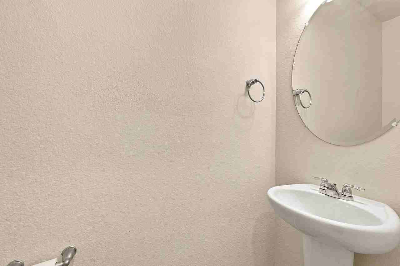 45801 Silverdrop Ave - Photo 3 of 25