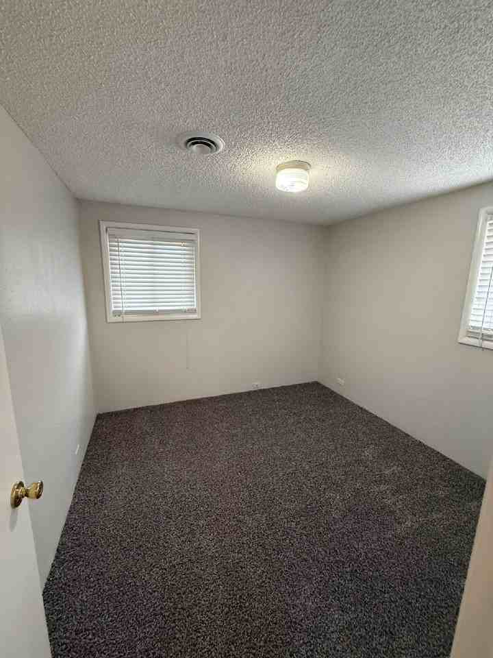 3109 S Fox St - Photo 7 of 10