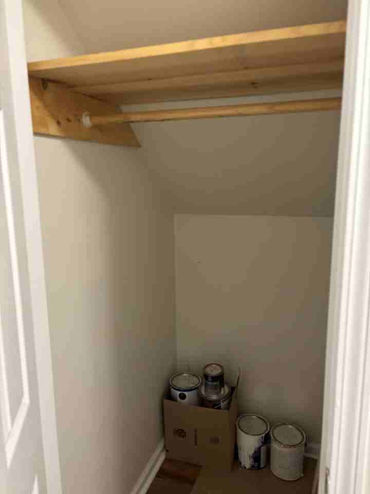 305 Rose Hill Ave - Photo 7 of 36