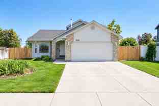 4220 E Iris Ct - Photo 1 of 1