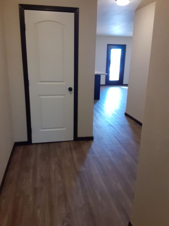 581 225th St #13 - Photo 6 of 24