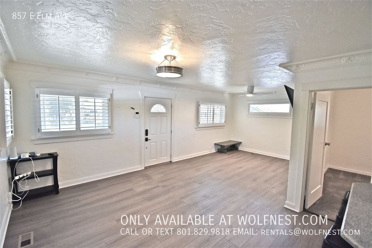 857 E Elm Ave - Photo 5 of 30