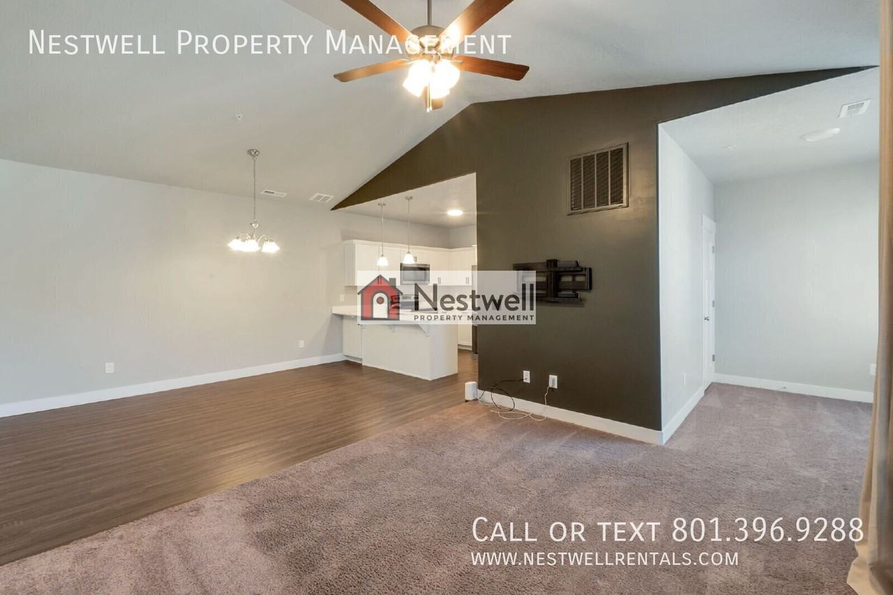 4716 W Grady Ln #302 - Photo 4 of 20