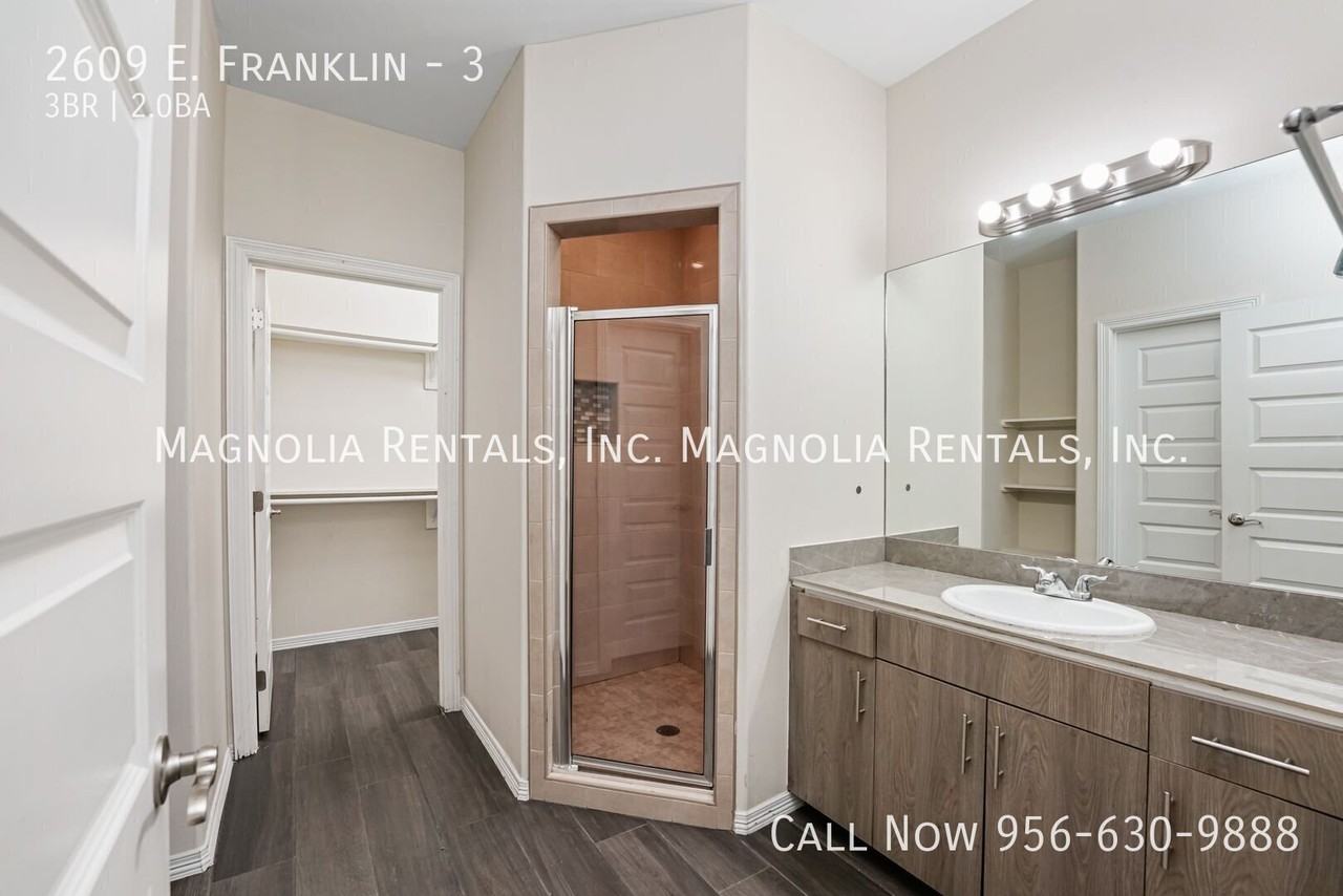 2609 E Franklin Ave #3 - Photo 6 of 17