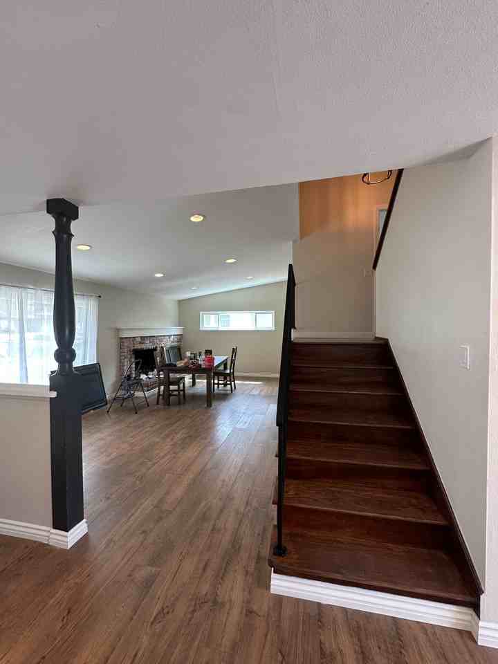 313 Barrington Pl #NA - Photo 5 of 13