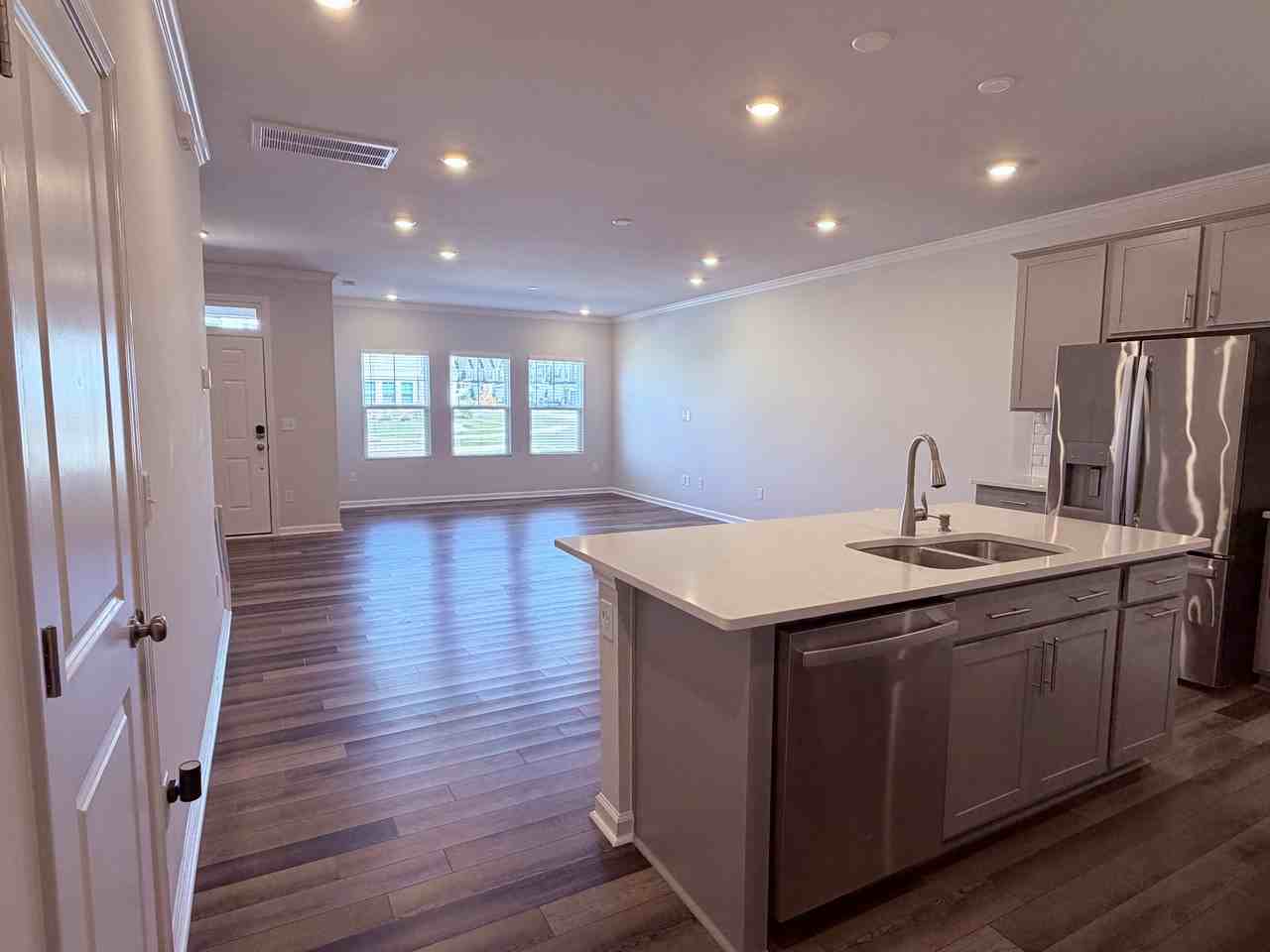 1814 Aspen River Ln #NA - Photo 3 of 16