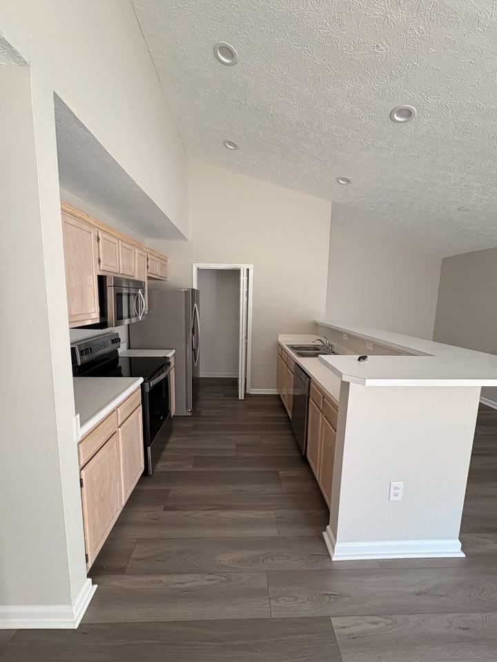 10746 Central Ave #10746 - Photo 2 of 16