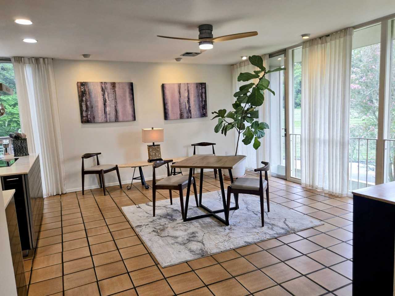 6817 Riverside Dr #1 - Photo 5 of 16